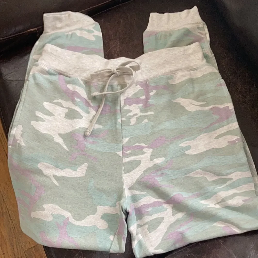 Thread & Supply Joggers Med & XL only